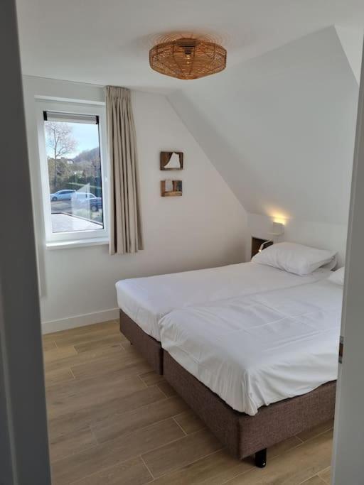 Vakantiewoning 1 Aan Zee, 400 Meter Van Het Strand Zoutelande Exterior photo